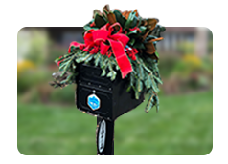 holiday mailbox decoration